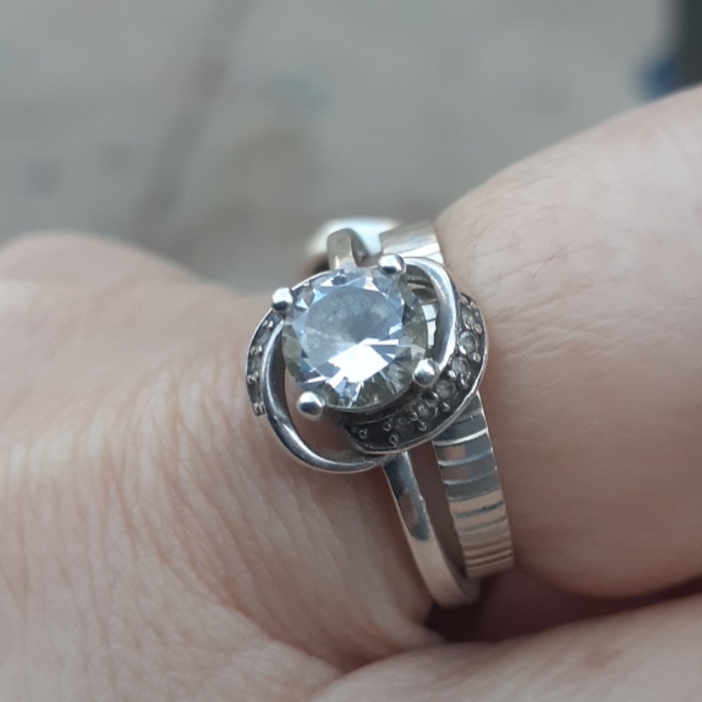 Anillo de plata pura